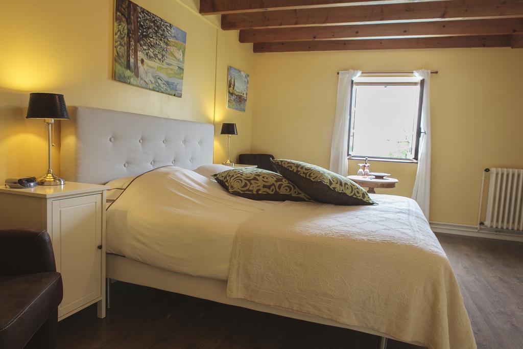 Luxury B&B Maison A Votre Sante, In Bordeaux Wine Region Savignac-de-Duras Cameră foto