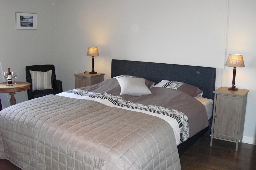 Luxury B&B Maison A Votre Sante, In Bordeaux Wine Region Savignac-de-Duras Exterior foto